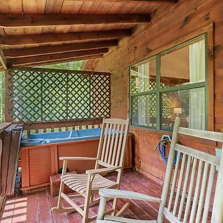 Villa Pet-Friendly Smoky Getaway With Hot Tub à Sevierville Extérieur photo